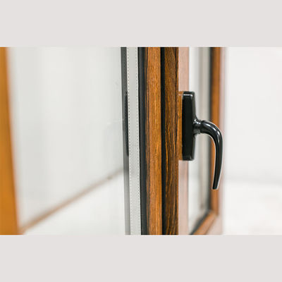 Swing Open Style estilo clássico Madeira Alumínio Casement janelas com UPVC Frame Glass