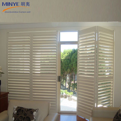 Janela revestida de PVC/UPVC de ponta lisa para persianas duráveis
