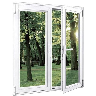 Portas de vidro frontais com perfil de PVC branco e vidro duplo temperado