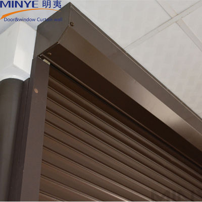 Solução de sombreamento comercial Portas de rolos de alumínio Portas de rolos para espaços de sala de estar