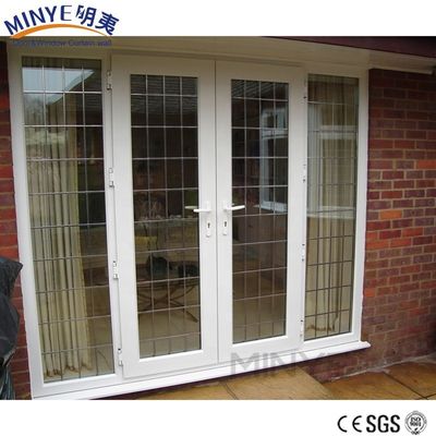 Janela deslizante de vidro temperado de PVC/PVC com grelhas decorativas e função à prova de vento