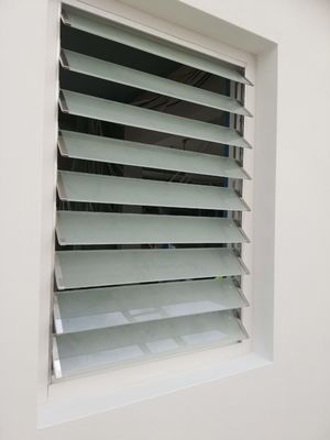 Cortinas de plantação de cores personalizadas para fluxo de ar em janelas abertas ou fixas privadas