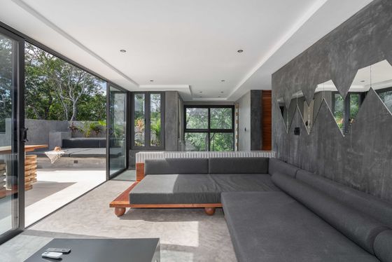 Isolamento acústico Portas de vidro deslizantes de UPVC de estilo francês para fluxo interno-externo sem costura