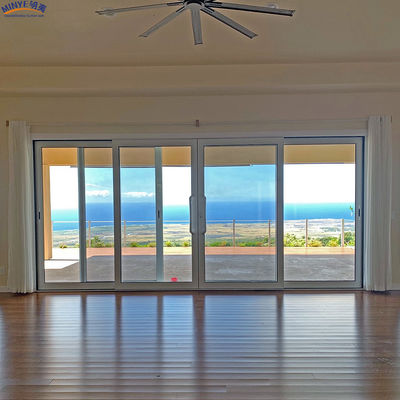 Portas de alumínio de vidro contemporâneas e funcionais para casas devem ter entrada frontal