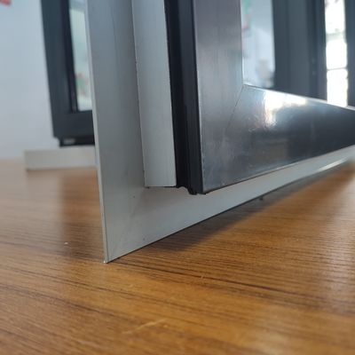 Sala de sol de alumínio com vedação de ponte quebrada e isolamento térmico