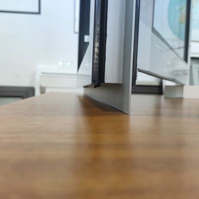 Sala de sol de alumínio com vedação de ponte quebrada e isolamento térmico