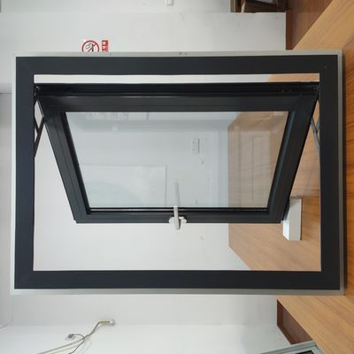 Janela de revestimento de liga de alumínio de design moderno para selar a varanda contra um forte tufão