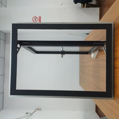 Janela de revestimento de liga de alumínio de design moderno para selar a varanda contra um forte tufão
