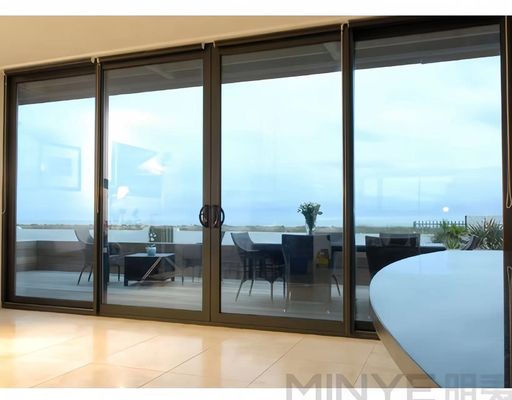Portas de empilhadeira deslizante pesada alemã com vidros triplos personalizados e conservação de energia