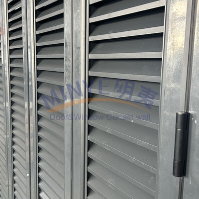 Energia VERTICAL Alumínio Bifold Patio Porta de vidro dobrável Função de saída à prova de vento