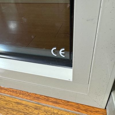 Janela de vidro laminado de liga de alumínio para isolamento térmico e resistência à água