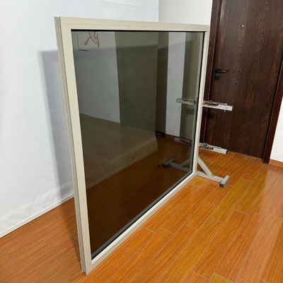 Janela de vidro laminado de liga de alumínio para isolamento térmico e resistência à água