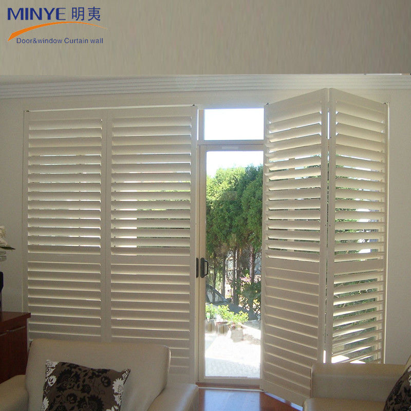 Janela revestida de PVC/UPVC de ponta lisa para persianas duráveis